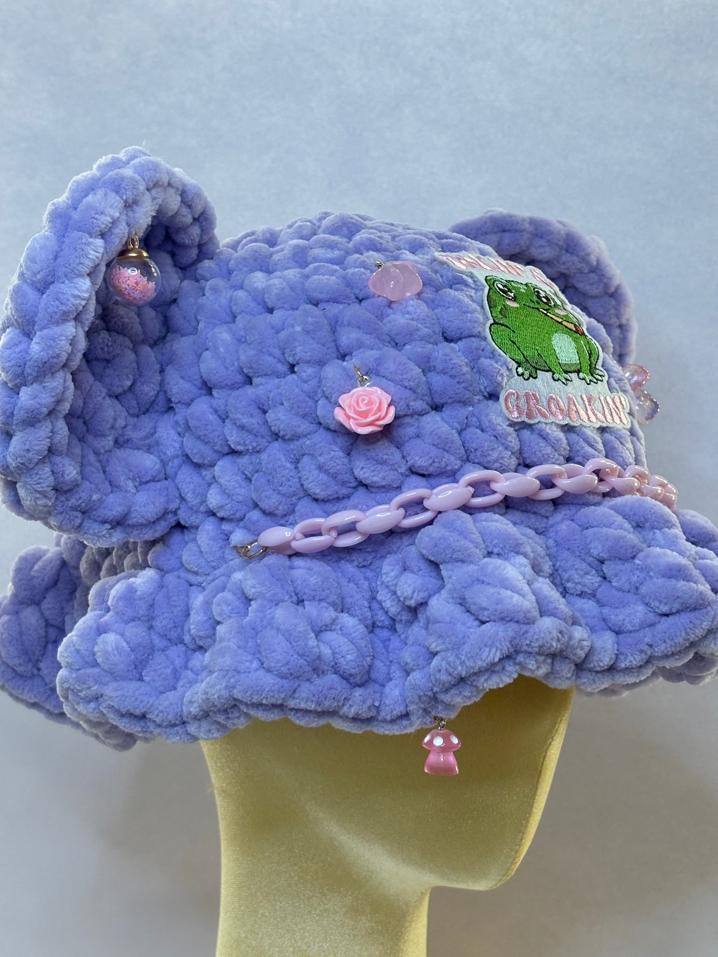 Tokin’ & croakin’ - Crochet Bear Bucket Hat